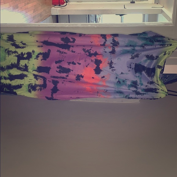 Dress - Picture 1 of 1